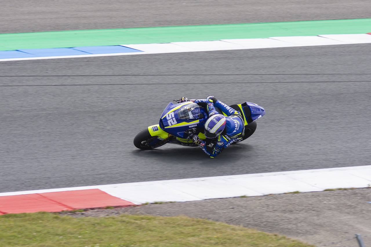 在赛后的采 在赛后的采